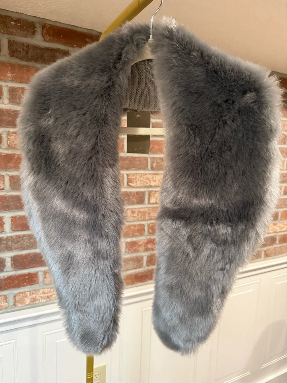 Anthropologie Grey Faux Fur Knit Stole Collar Scarf Metallic Backing